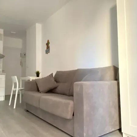 Apartamento Joan Miró Studio #DelSolVacational *